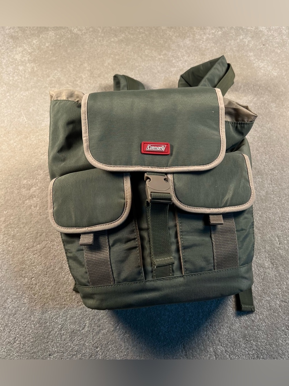 Coleman Backpack Green Padded Interior Duel Pocket Front Hiking
